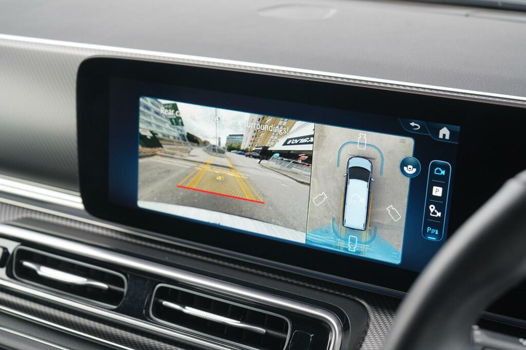 Mercedes-Benz V Class V300 D Premium 9G-tronic Extra Long 2025 Black #24