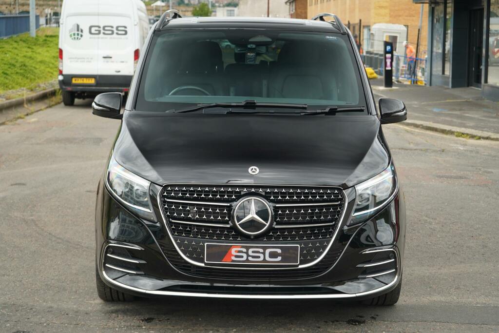 Mercedes-Benz V Class Premium Black #5