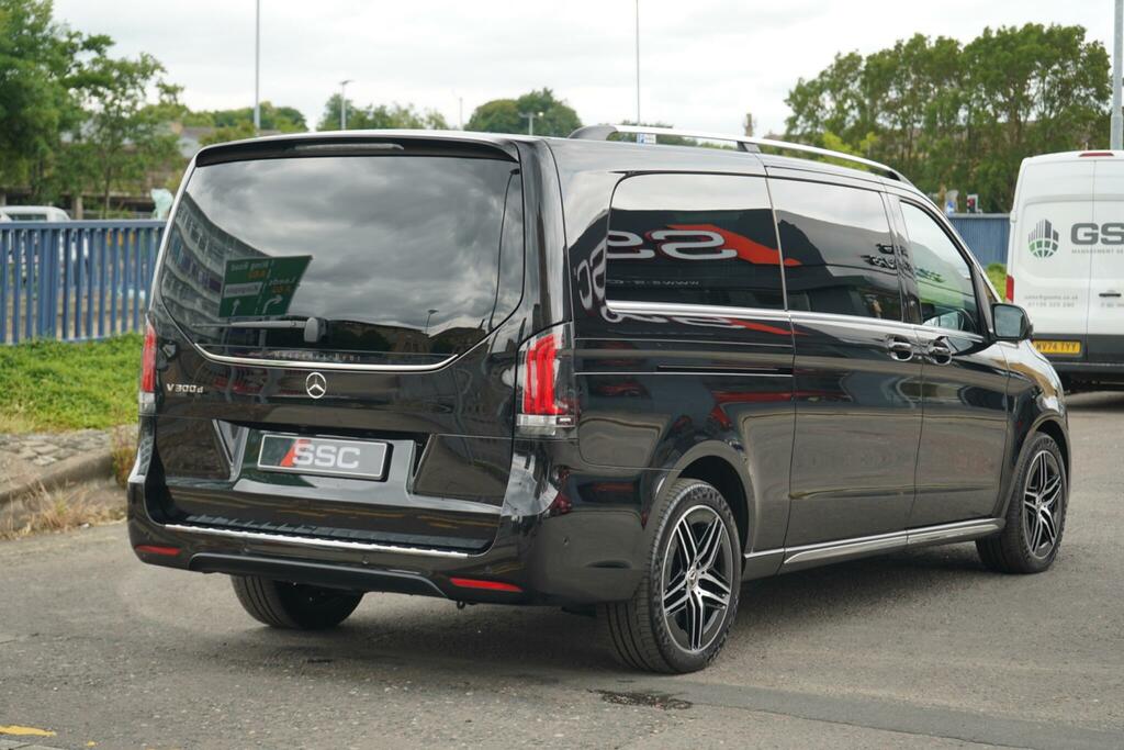 Mercedes-Benz V Class V300 D Premium 9G-tronic Extra Long 2025 Black #14