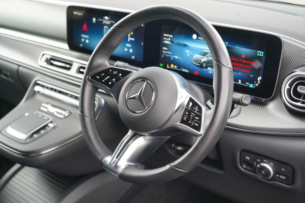 Mercedes-Benz V Class V300 D Premium 9G-tronic Extra Long 2025 Black #20