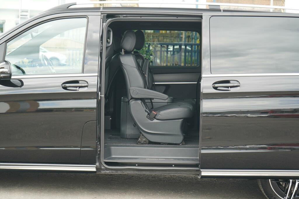 Mercedes-Benz V Class V300 D Premium 9G-tronic Extra Long 2025 Black #10