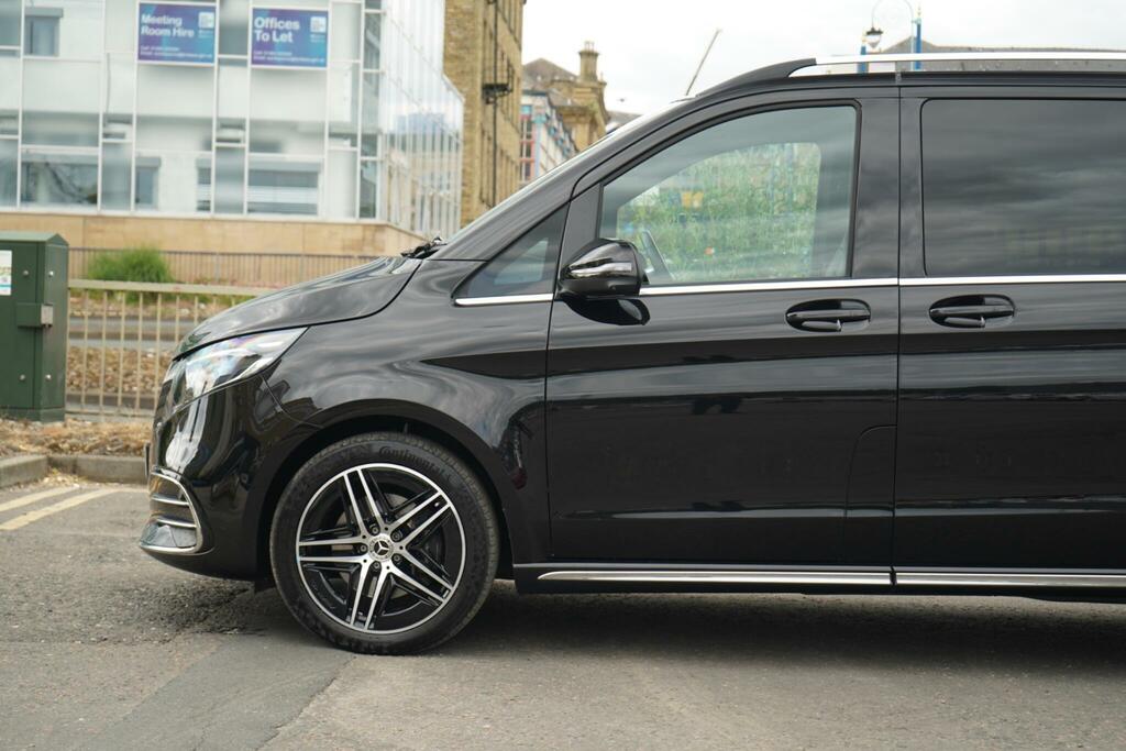Mercedes-Benz V Class V300 D Premium 9G-tronic Extra Long 2025 Black #8