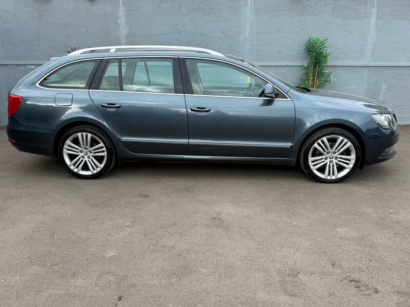 Skoda Superb 2.0 Tdi Elegance Dsg Euro 5 S S Grey #5