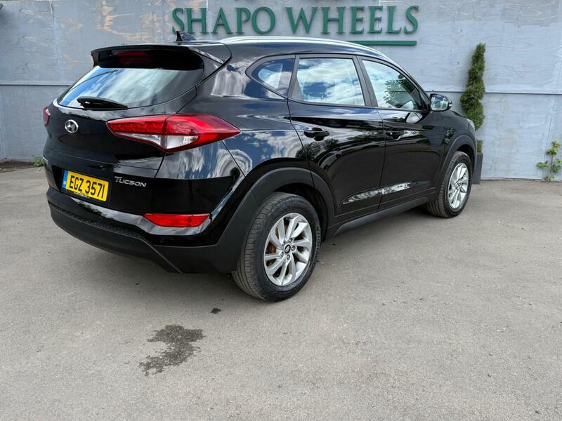 Hyundai Tucson 1.7 Crdi Blue Drive Se Dct Euro 6 S S Black #5