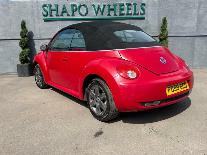 Volkswagen Beetle 1.6 Cabriolet Euro 4 Red #2