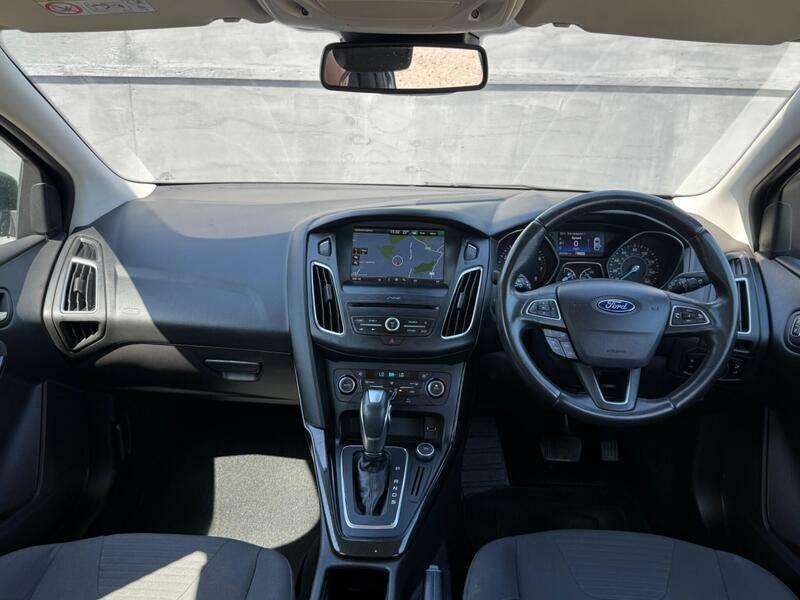 Ford Focus 1.6 Titanium Powershift Euro 6 Black #3