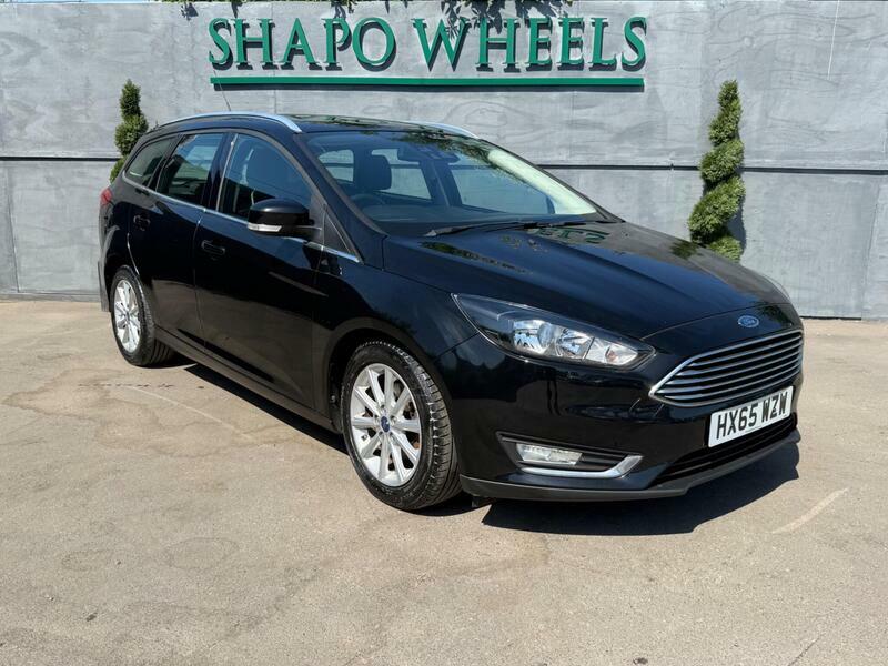 Ford Focus 1.6 Titanium Powershift Euro 6 Black