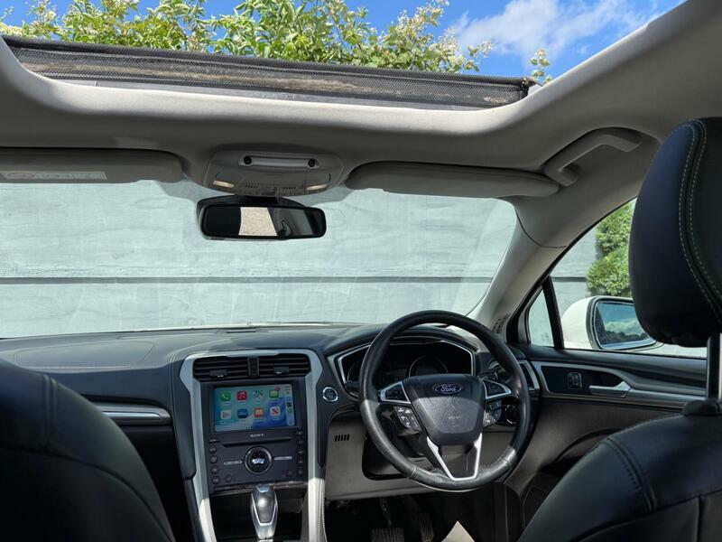 Ford Mondeo 2.0T Ecoboost Vignale Euro 6 S S White #3