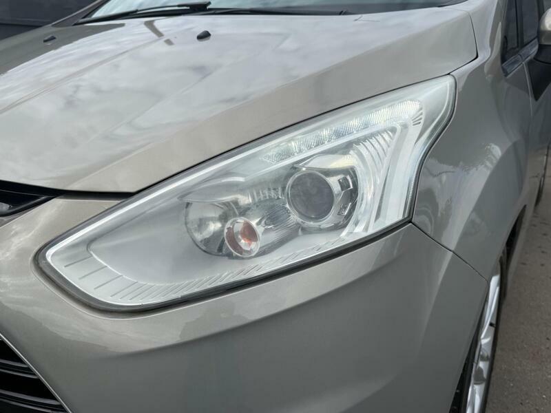 Ford B-Max 1.0T Ecoboost Zetec Mpv Euro 5 Black #26
