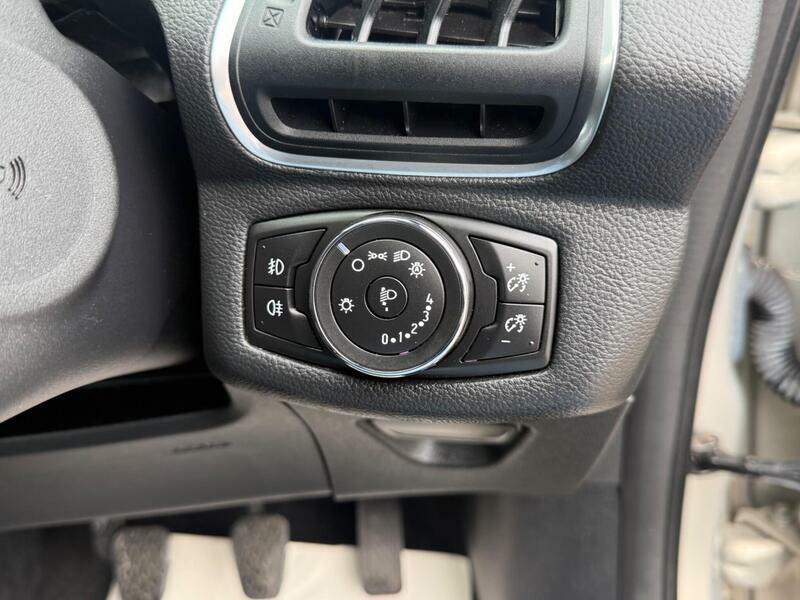 Ford B-Max 1.0T Ecoboost Zetec Mpv Euro 5 Black #43