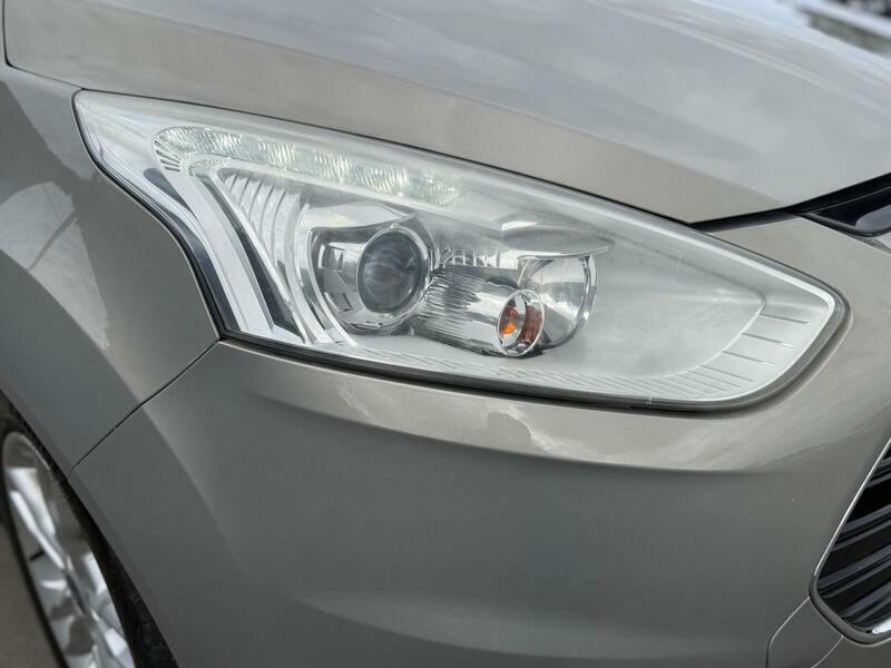 Ford B-Max 1.0T Ecoboost Zetec Mpv Euro 5 Black #25