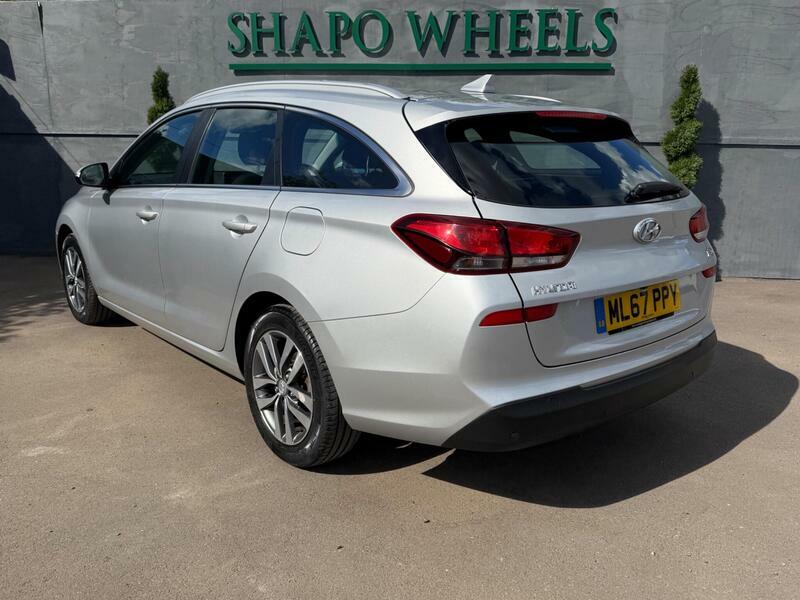 Hyundai I30 1.4 T-gdi Se Nav Tourer Euro 6 S S Silver #2