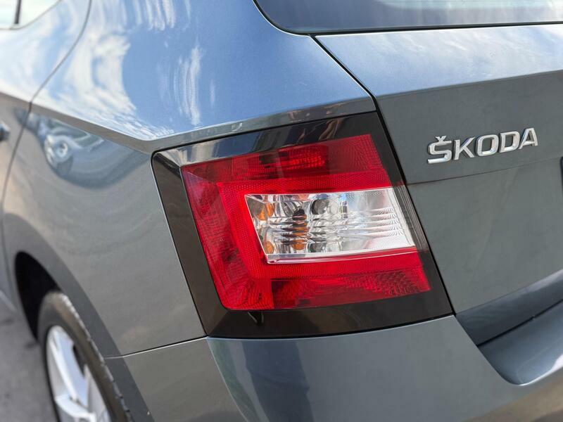 Skoda Fabia Estate Se 1.2 Tsi 110 Ps Dsg Black #27