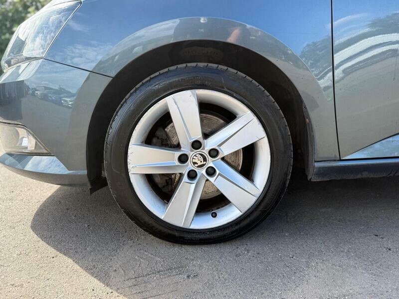 Skoda Fabia Estate Se 1.2 Tsi 110 Ps Dsg Black #36