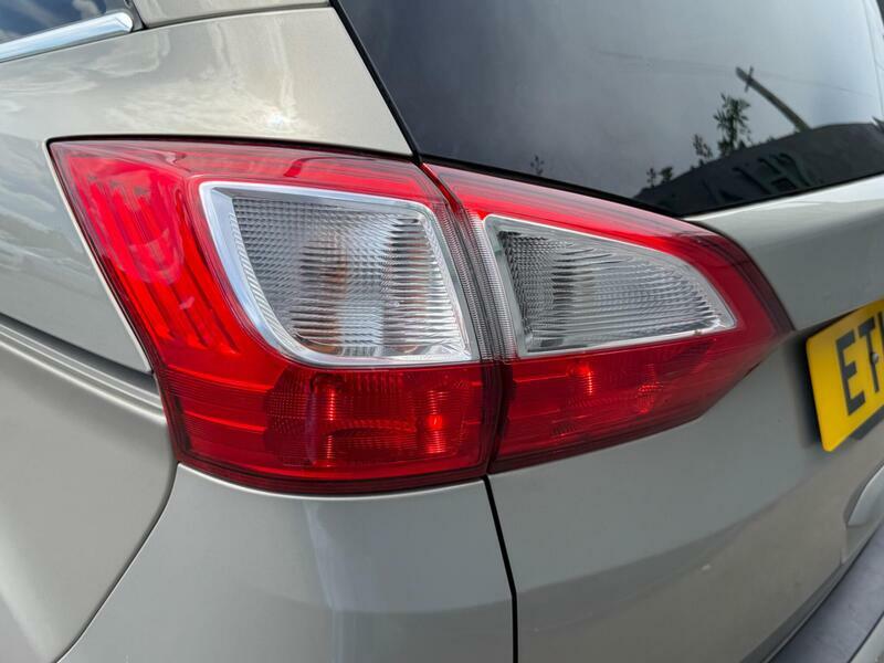 Ford Grand C-Max 1.5 Tdci Zetec Euro 6 Ss Red #35