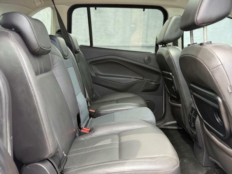 Ford Grand C-Max 1.5 Tdci Zetec Euro 6 Ss Red #25