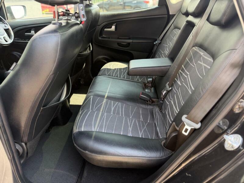 Kia Venga 1.4 Crdi 2 Mpv Euro 5 89 Bhp Silver #25