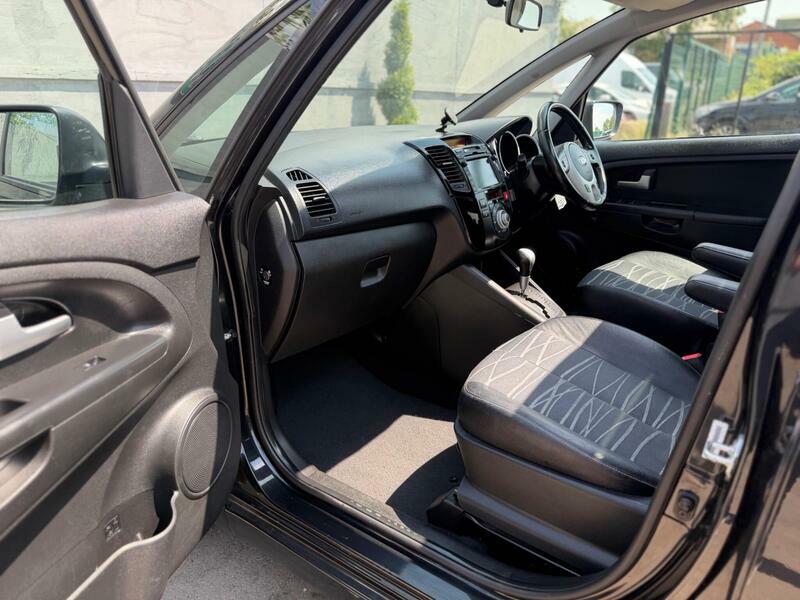 Kia Venga 1.4 Crdi 2 Mpv Euro 5 89 Bhp Silver #17