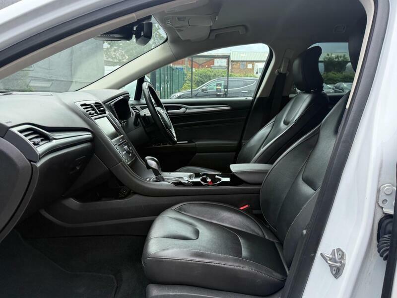 Ford Mondeo 1.5L Zetec Econetic Tdci 114 Bhp Red #23