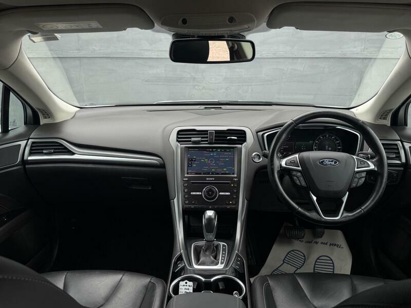 Ford Mondeo 2.0 Tdci Titanium Powershift Euro 6 S S White #3