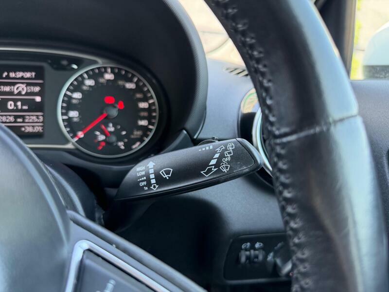 Audi A1 1.0 Tfsi Sport Sportback 95 Ps Black #41