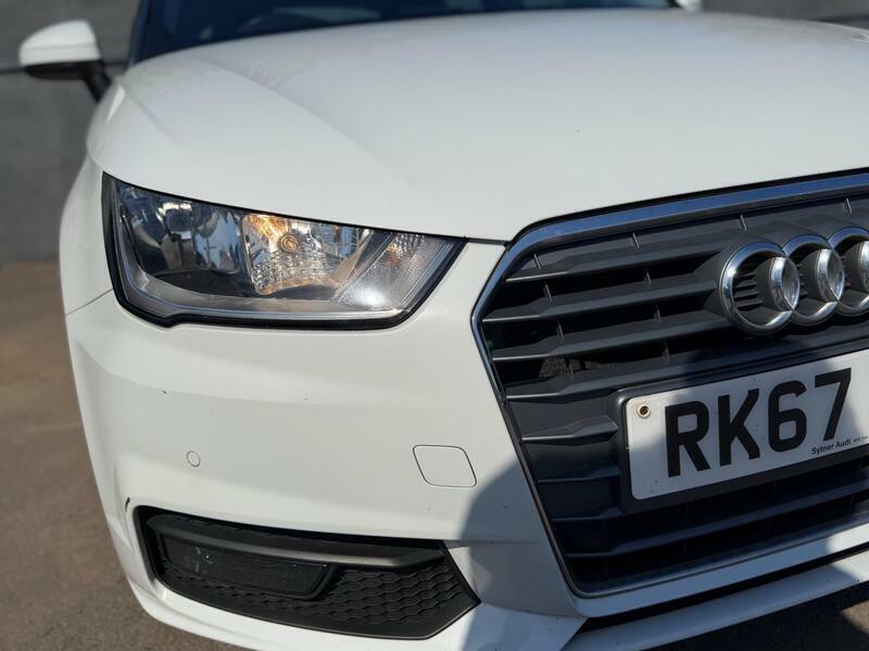 Audi A1 1.0 Tfsi Sport Sportback 95 Ps Black #25