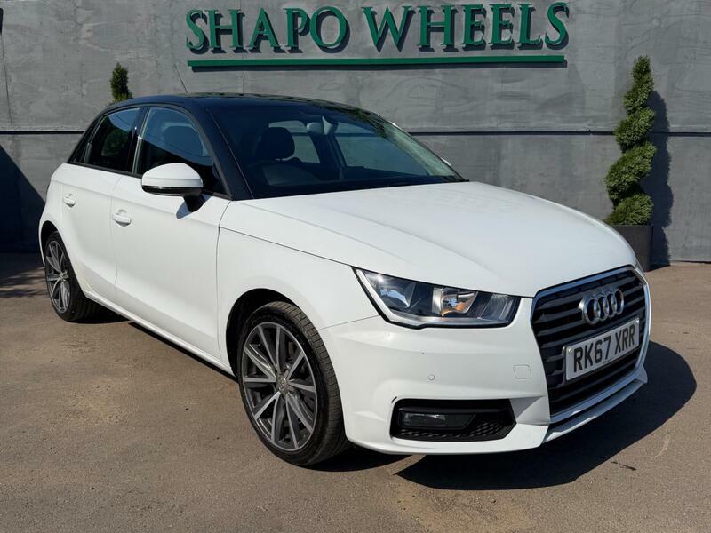 Audi A1 1.0 Tfsi Sport Sportback 95 Ps Black #1