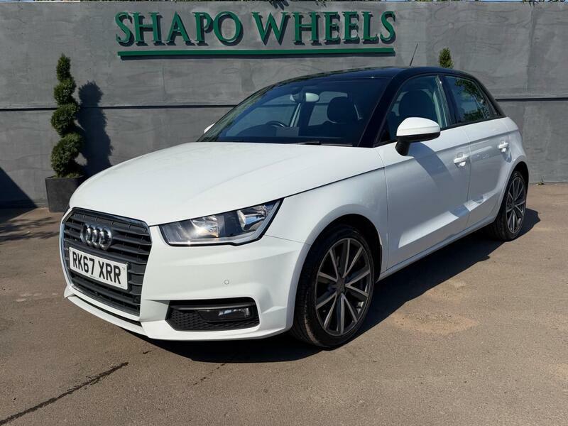 Audi A1 1.0 Tfsi Sport Sportback 95 Ps Black #4
