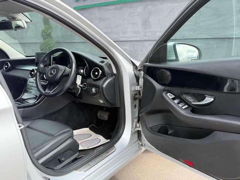 Mercedes-Benz C Class 2.1 C220 Cdi Amg Sport Edition 168 Bhp Black #11