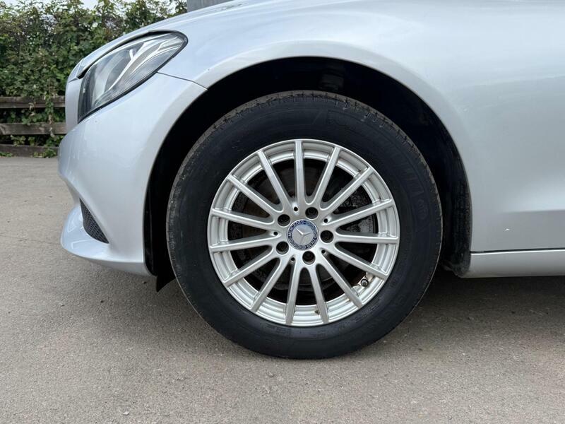 Mercedes-Benz C Class 2.1 C220 Cdi Amg Sport Edition 168 Bhp Black #34