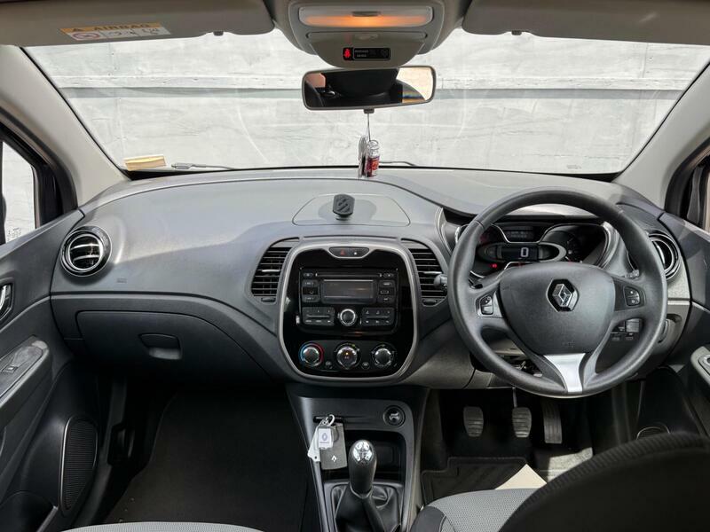 Renault Captur 0.9 Tce Energy Expression Euro 6 S S Black #3