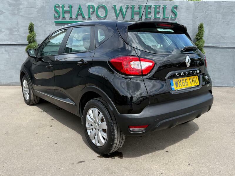 Renault Captur 0.9 Tce Energy Expression Euro 6 S S Black #2