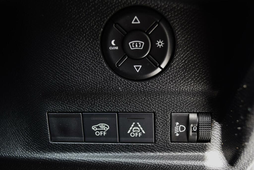 Citroen C4 1.5 Bluehdi Shine Eat8 Euro 6 Ss Blue #20