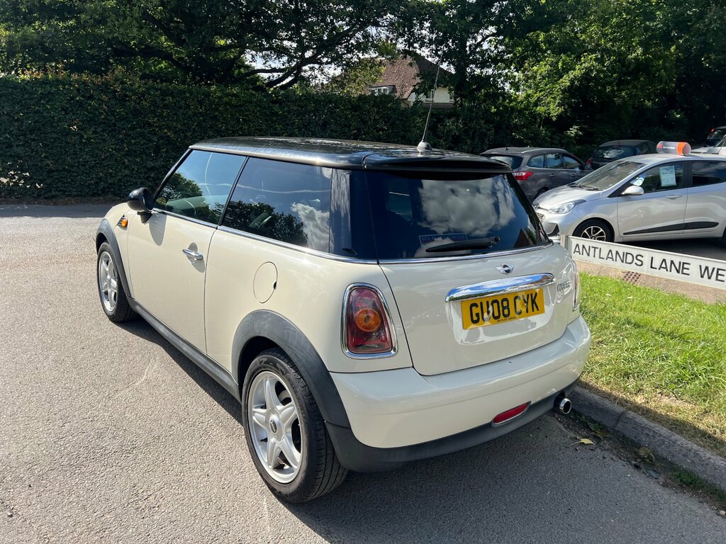 Mini Hatch 1.6 Cooper Hatchback Euro 4 120 White #3