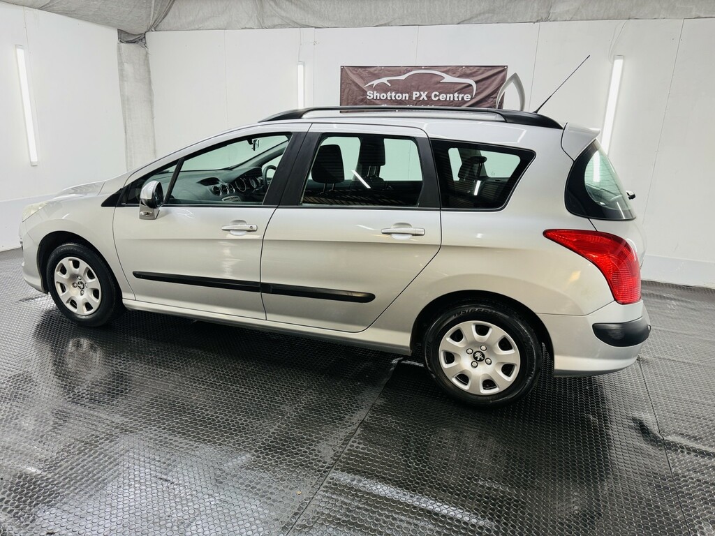 Peugeot 308 SW 1.6 Hdi Access Silver #3
