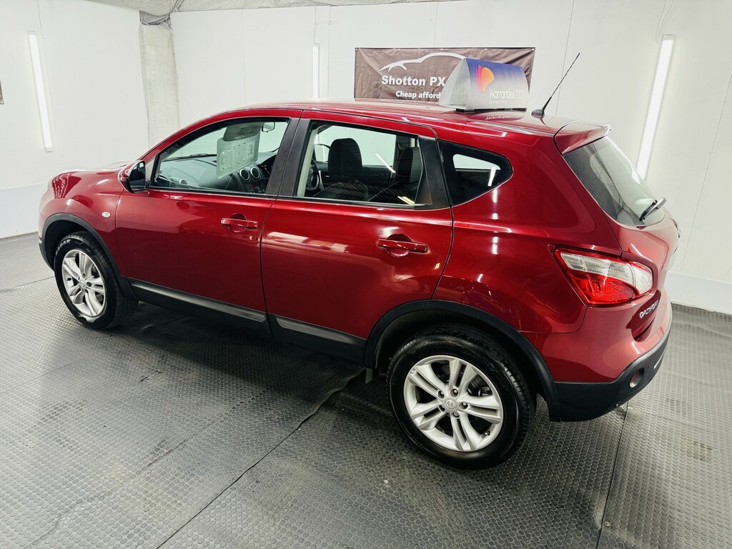 Nissan Qashqai 1.6 Acenta Red #3