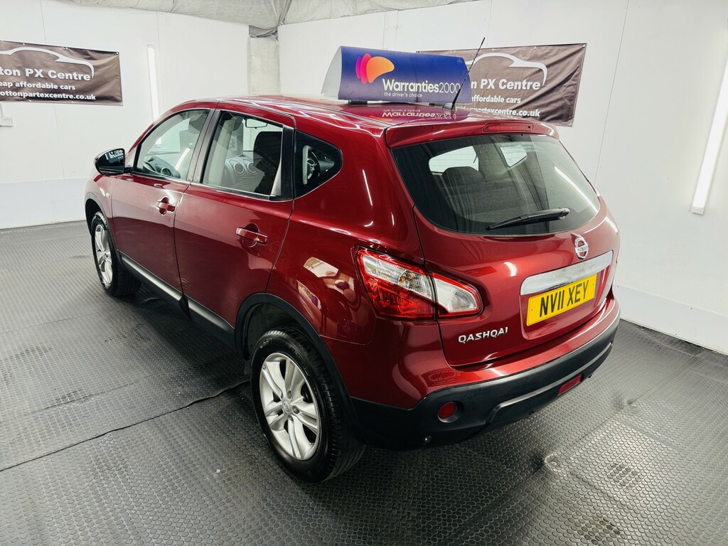 Nissan Qashqai 1.6 Acenta Red #4