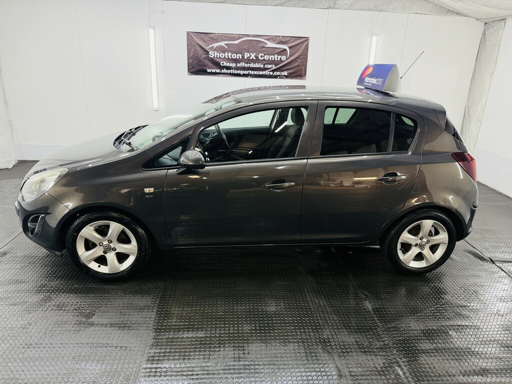 Vauxhall Corsa 1.4 16V Se Hatchback Euro 5 100 P Black #2