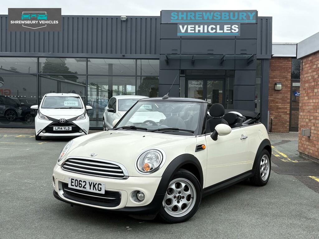 Mini Convertible 1.6 Cooper Convertible Euro 5 S White