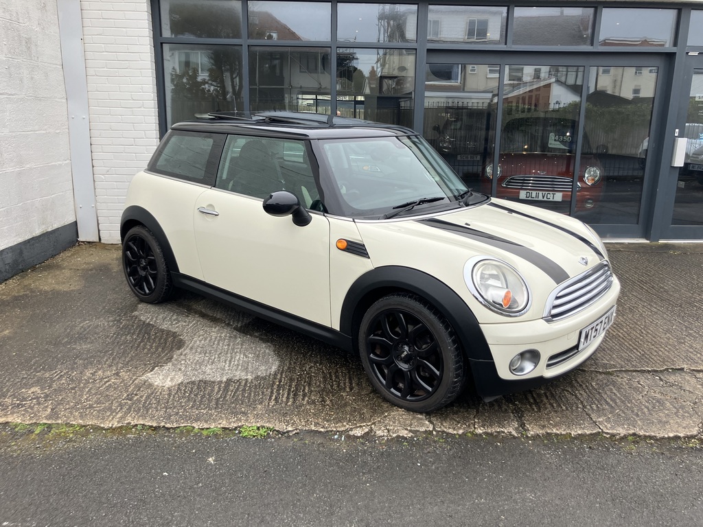 Mini Hatch 2007 Mini Hatch 1.6 White