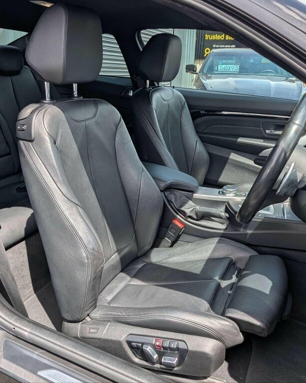 BMW 4 Series 420I M Sport Professional Media White #10