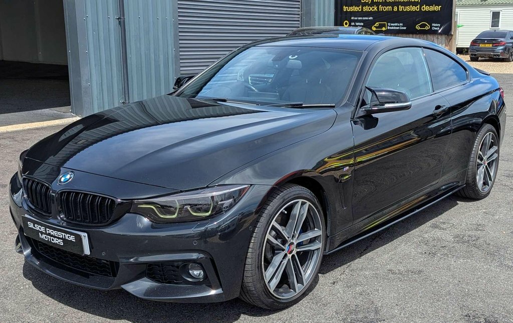 BMW 4 Series 420I M Sport Professional Media White #3
