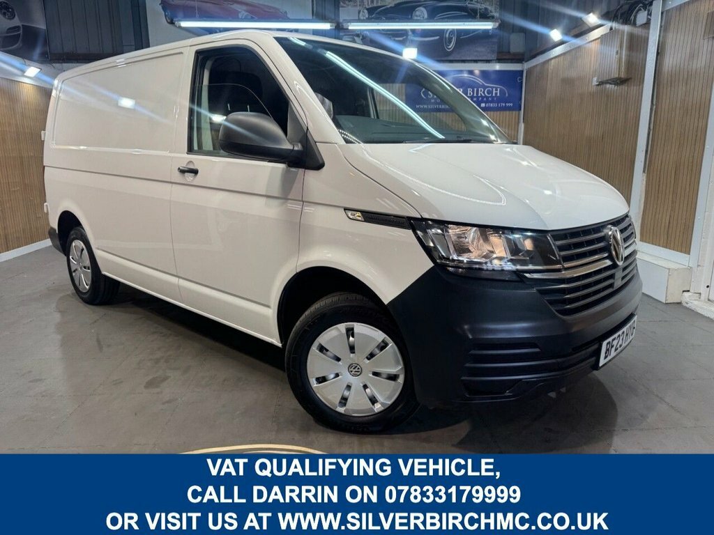 Volkswagen Transporter 2L Startline White