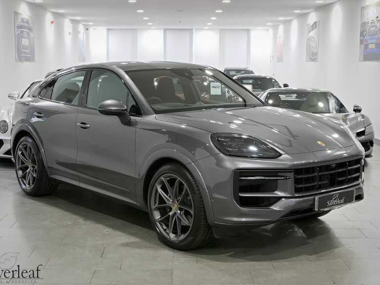 Porsche Cayenne 2023 73 Porsche Cayenne V6 Lightweight Sport Packa Grey