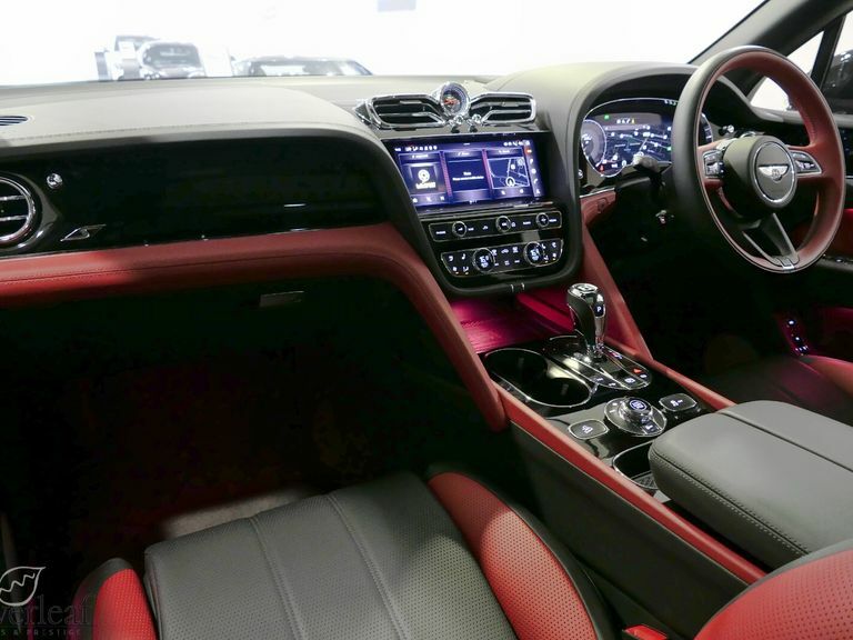 Bentley Bentayga 2022 72 Bentley Bentayga 4.0 V8 S 7 Seat  #6