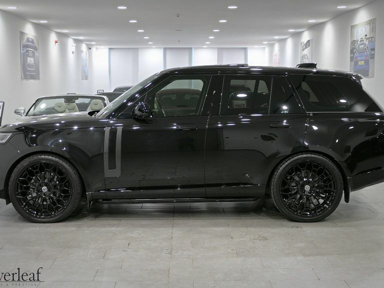 Land Rover Range Rover 2022 22 Range Rover D350 Se Black #4