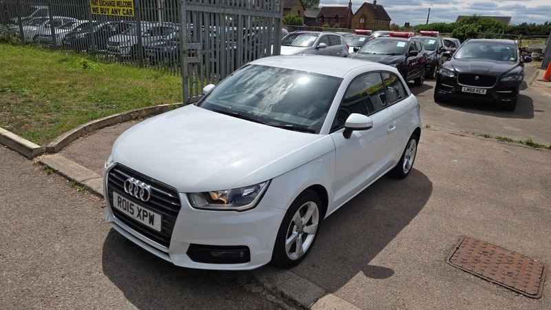 Audi A1 Tfsi Sport White #6