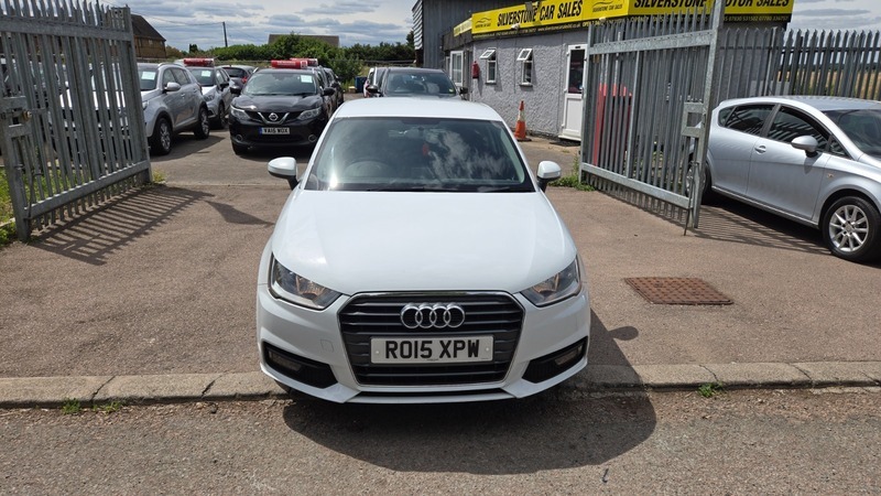 Audi A1 Tfsi Sport White #5