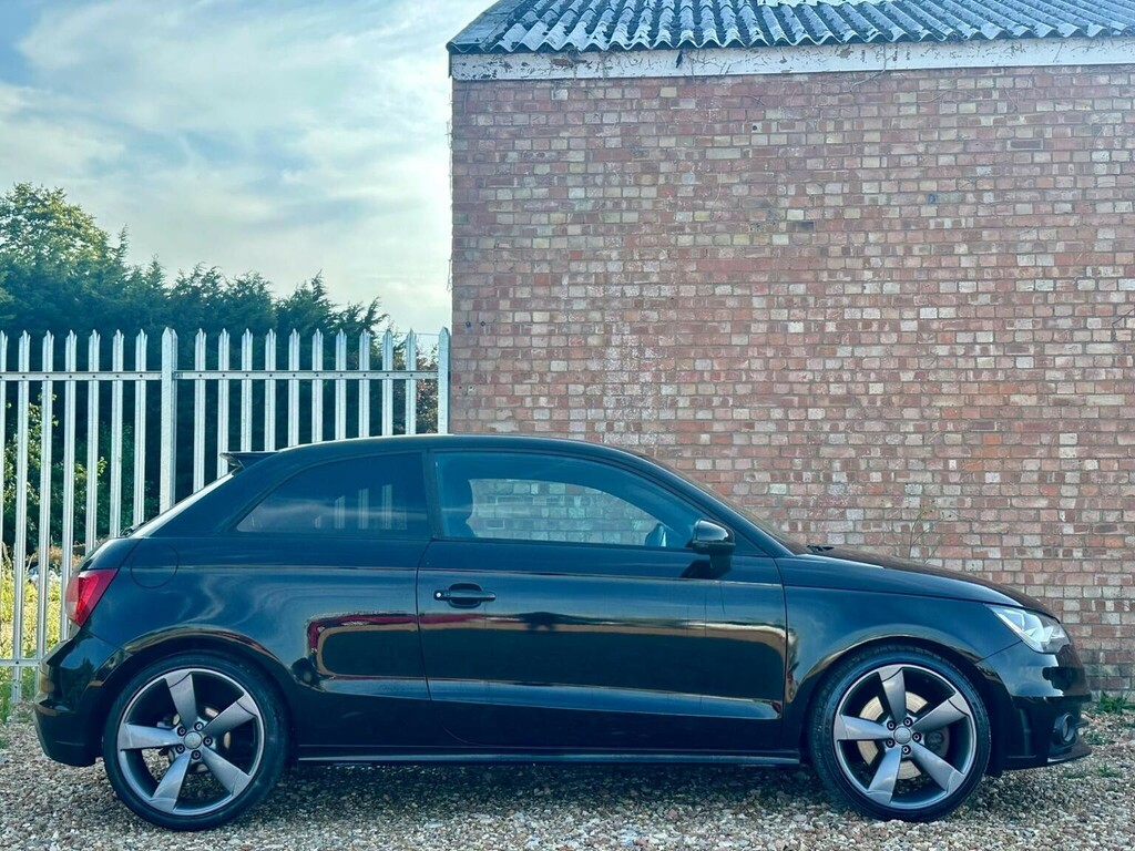 Audi A1 Hatchback 2.0 Tdi Black Edition Euro 5 Ss Black #3