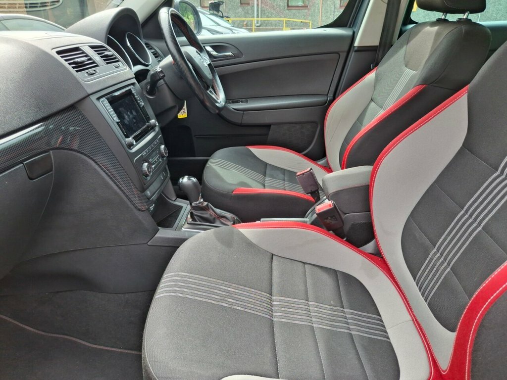Skoda Yeti 1.2L Monte Carlo Grey #5